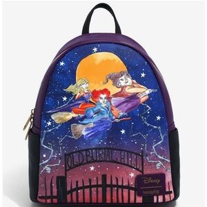 Loungefly Disney Hocus Pocus Old Burial Hill Graveyard mini Backpack NWT